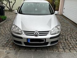 Silber Gebraucht 2006 VW Golf V Limousine | 4.500 € (Fairer Preis)