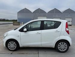 Weiß Gebraucht 2011 Suzuki Splash Club Kleinwagen | 6.700 € (Etwas zu teuer)