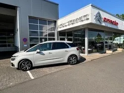 Sandbeige metallic (metallic) Gebraucht 2018 Citroën C4 SpaceTourer PureTech Van / Kleinbus | 13.990 € (Etwas zu teuer)