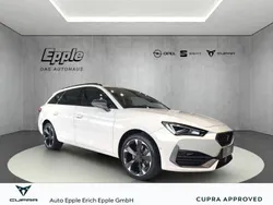Weiss Gebraucht 2022 Cupra Leon Limousine | 26.890 € (Fairer Preis)