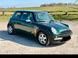 Grün Gebraucht 2003 Mini Cooper Kleinwagen | 2.650 € (Teuer)