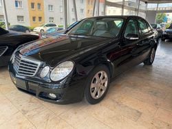 Schwarz Gebraucht 2008 Mercedes E200 Limousine | 9.999 € (Teuer)