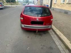 Rot Gebraucht 2002 Renault Laguna II Kombi | 500 € (Guter Preis)