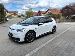 Weiß Gebraucht 2022 VW ID.3 Pro Kleinwagen | 22.900 € (Guter Preis)