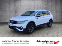 Weiß Gebraucht 2022 VW Tiguan Allspace Life SUV | 29.980 € (Guter Preis)