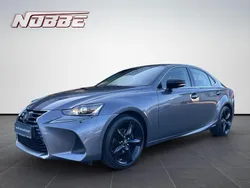Grau Gebraucht 2019 Lexus IS300h Sport Line Limousine | 24.980 € (Guter Preis)