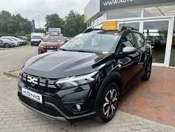 Schwarz Gebraucht 2023 Dacia Sandero Expression Kleinwagen | 18.800 € (Etwas zu teuer)