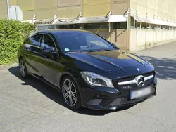 Schwarz Gebraucht 2015 Mercedes CLA180 Limousine | 15.990 € (Guter Preis)