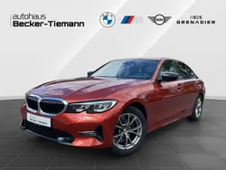 Sunset orange Gebraucht 2022 BMW 318 M Sport Limousine | 28.905 € (Guter Preis)