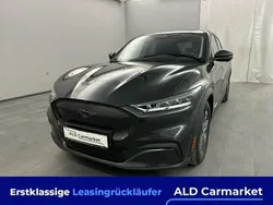 Grau Gebraucht 2022 Ford Mustang Mach-E SUV | 32.989 € (Teuer)