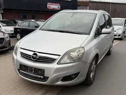 Silber Gebraucht 2009 Opel Zafira Edition Van / Kleinbus | 4.200 € (Fairer Preis)