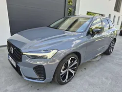 Grau Gebraucht 2024 Volvo XC60 Plus SUV | 48.900 € (Fairer Preis)