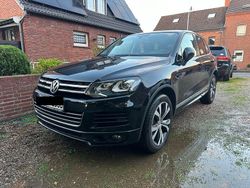 Schwarz Gebraucht 2013 VW Touareg R-line SUV | 22.499 € (Etwas zu teuer)