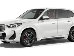 Weiß Gebraucht 2024 BMW iX1 Luxury Line SUV | 51.080 € (Teuer)