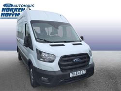 Frostweiß Gebraucht 2023 Ford Transit Trend Kombi | 39.980 €