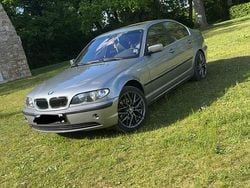 Grau Gebraucht 2004 BMW 325 Limousine | 9.000 € (Etwas zu teuer)