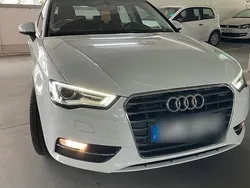 Weiß Gebraucht 2016 Audi A3 Sportback Limousine | 11.900 € (Fairer Preis)