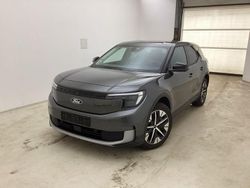 Grau Gebraucht 2025 Ford Explorer Extended Range SUV | 35.590 €