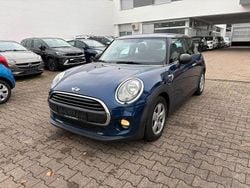 Blau Gebraucht 2017 Mini ONE Kleinwagen | 7.995 € (Guter Preis)