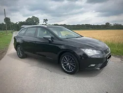 Schwarz Gebraucht 2016 Seat Leon ST CONNECT Kombi | 8.750 € (Fairer Preis)
