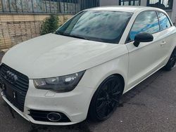 Weiß Gebraucht 2010 Audi A1 Ambition Kleinwagen | 3.300 € (Fairer Preis)