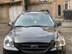 Schwarz Gebraucht 2007 Kia Carens EX Van / Kleinbus | 3.000 € (Superpreis)