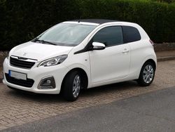 Weiß Gebraucht 2018 Peugeot 108 Kleinwagen | 6.499 € (Fairer Preis)