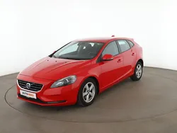 Rot Gebraucht 2015 Volvo V40 You! Kombi | 10.940 € (Fairer Preis)