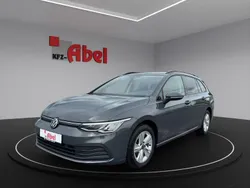 Grau Gebraucht 2021 VW Golf VIII Life Kombi | 17.950 € (Guter Preis)