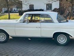 Weiß Gebraucht 1967 Mercedes W111 Coupé | 29.000 €