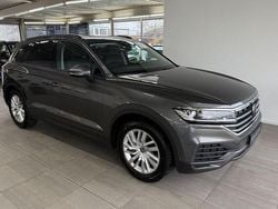 Quarzitgrau Gebraucht 2025 VW Touareg SUV | 54.490 € (Guter Preis)