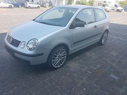 Silber Gebraucht 2004 VW Polo Basis Kleinwagen | 1.000 € (Superpreis)