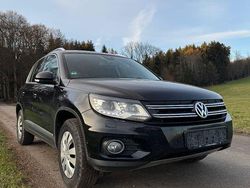 Schwarz Gebraucht 2014 VW Tiguan Cup SUV | 12.390 € (Guter Preis)