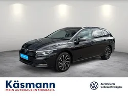Grenadillschwarz metallic Gebraucht 2024 VW Golf VIII Move Kombi | 31.930 € (Etwas zu teuer)