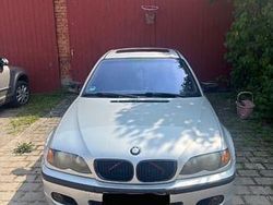 Schwarz Gebraucht 2004 BMW 318 M Sport Limousine | 2.900 € (Fairer Preis)