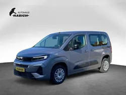 Grau Gebraucht 2024 Opel Combo Van / Kleinbus | 24.990 € (Teuer)
