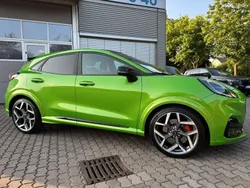 Grün Gebraucht 2021 Ford Puma Performance Edition SUV | 19.900 € (Guter Preis)
