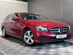 Rot Gebraucht 2016 Mercedes E220 Limousine | 12.770 € (Fairer Preis)