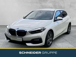 Weiß Gebraucht 2023 BMW 118 Advantage Kleinwagen | 22.890 € (Fairer Preis)