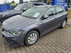 Rauchgrau metallic Gebraucht 2024 VW Polo Life Limousine | 20.900 € (Fairer Preis)