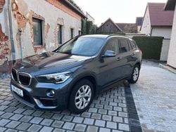 Grau Gebraucht 2019 BMW X1 SUV | 19.900 € (Guter Preis)