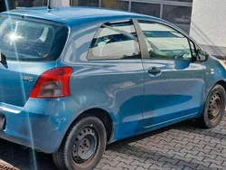 Blau Gebraucht 2008 Toyota Yaris Kleinwagen | 800 € (Fairer Preis)