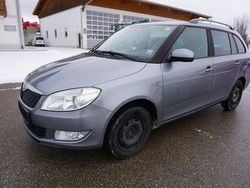 Grau Gebraucht 2013 Skoda Fabia Fresh Kombi | 3.390 € (Guter Preis)