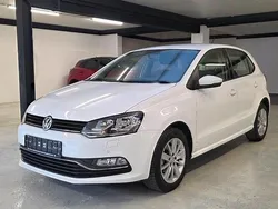 Weiß Gebraucht 2017 VW Polo Comfortline Limousine | 9.999 € (Guter Preis)