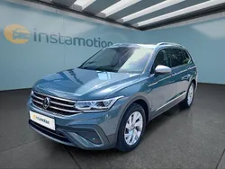 Blau Gebraucht 2022 VW Tiguan SUV | 32.299 € (Etwas zu teuer)