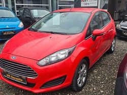 Rot Gebraucht 2014 Ford Fiesta Trend Kleinwagen | 4.790 € (Fairer Preis)