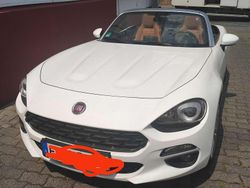 Weiß Gebraucht 2017 Fiat 124 Spider Lusso Cabrio | 21.000 € (Fairer Preis)
