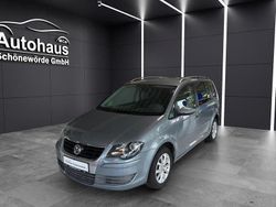 Grau Gebraucht 2010 VW Touran Freestyle Van / Kleinbus | 4.490 € (Guter Preis)