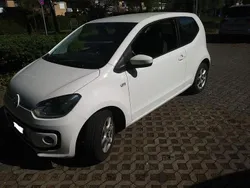 Weiß Gebraucht 2013 VW up! move up! Kleinwagen | 3.900 € (Fairer Preis)
