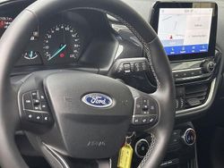 Obsidianschwarz Gebraucht 2023 Ford Puma Gen-E Ambiente SUV | 17.444 € (Superpreis)